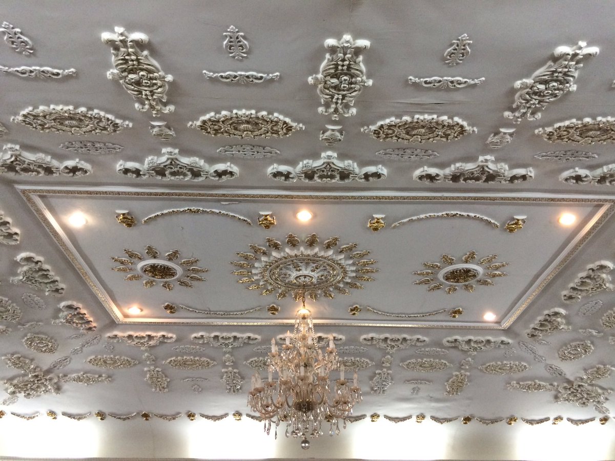charlenesketch's tweet photo. You never really miss the place as much you end up missing the people
#FCCF2017 https://t.co/HTrx3ptlzW