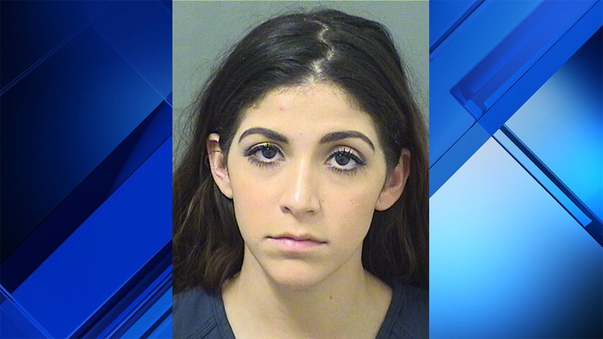 South Florida woman arrested after cat, dog found starved to death in apartment: bit.ly/2qJ4t0k https://t.co/ySbBHpvndp