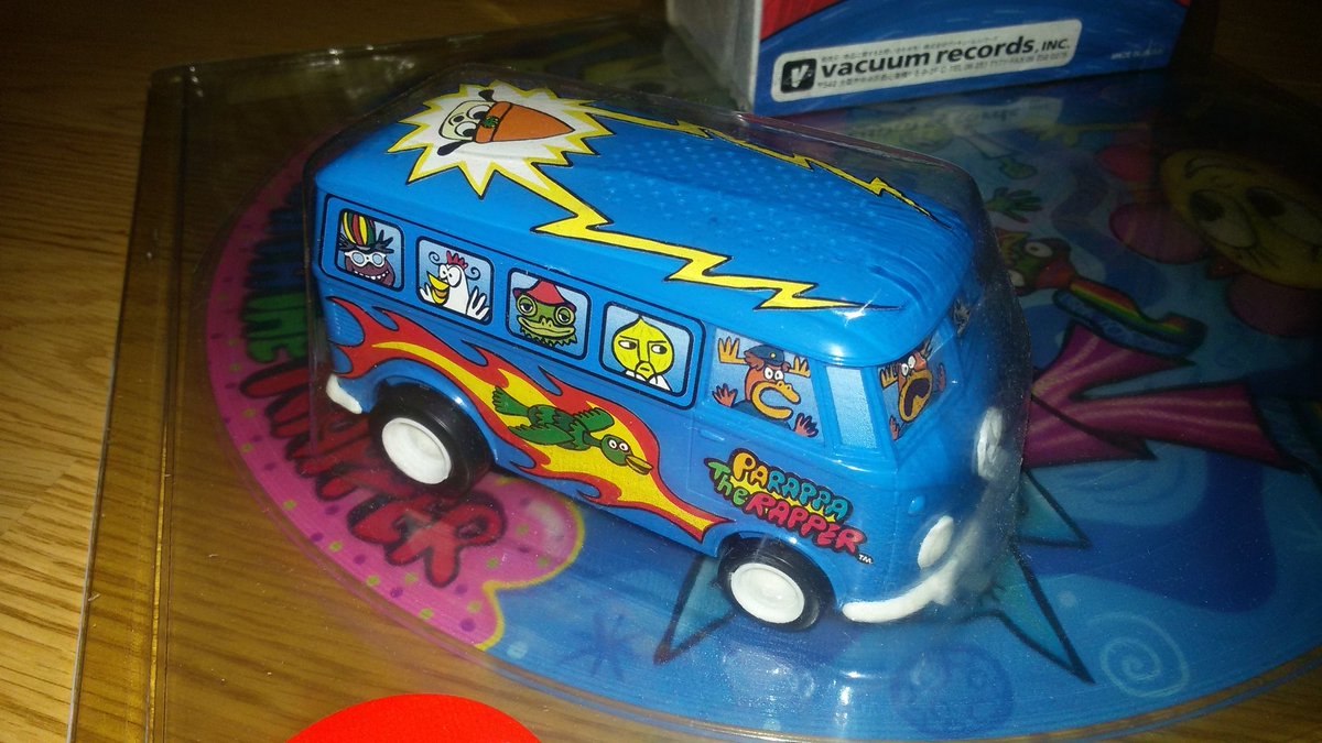 Fr9nchFry's tweet photo. Craquage de l'année. #ParrapaTheRapper #Vinyl #KillerVan https://t.co/gqlfDQThgq