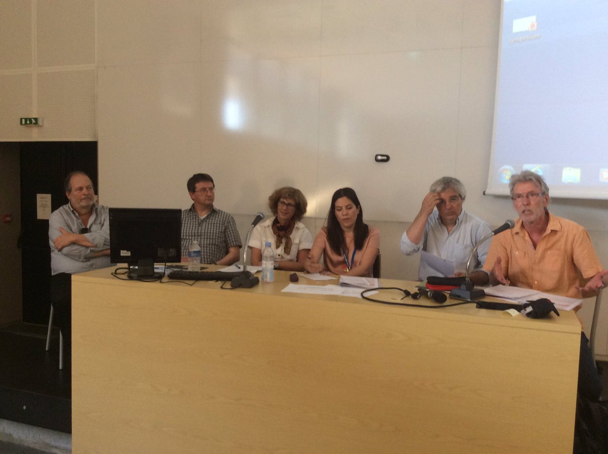RachelSRich's tweet photo. Now time for round table on Writing Food History chaired by @AllenJGrieco and Peter Scholliers #ICFS2017 https://t.co/ZDhw1HYSmb