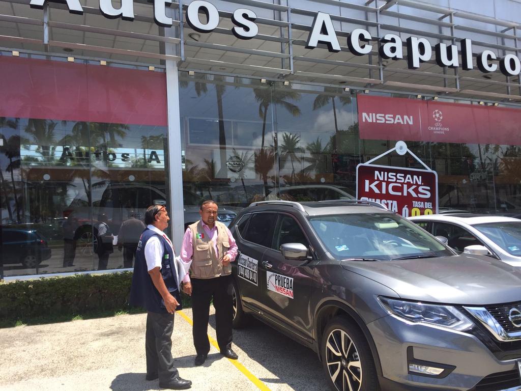UltimaLineaMx's tweet photo. La Profeco a cargo de Saul Montufar Mendoza realiza el operativo nacional de verificación de Autos Usados. https://t.co/72gIAU9HPL