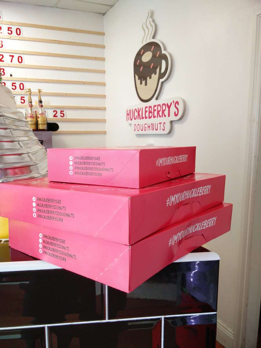 Big shout out @HuckleberrysIRE for putting a smile on every Otter's face today! Happy #donutday everyone! 🍩