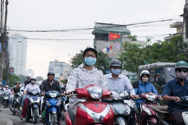 A key part to reducing #NCDs in cities &amp; managing rapid urbanization is city planning, says <a href="/billiegc/">Billie Giles-Corti</a>. thelancet.com/journals/lance… #FridayReads