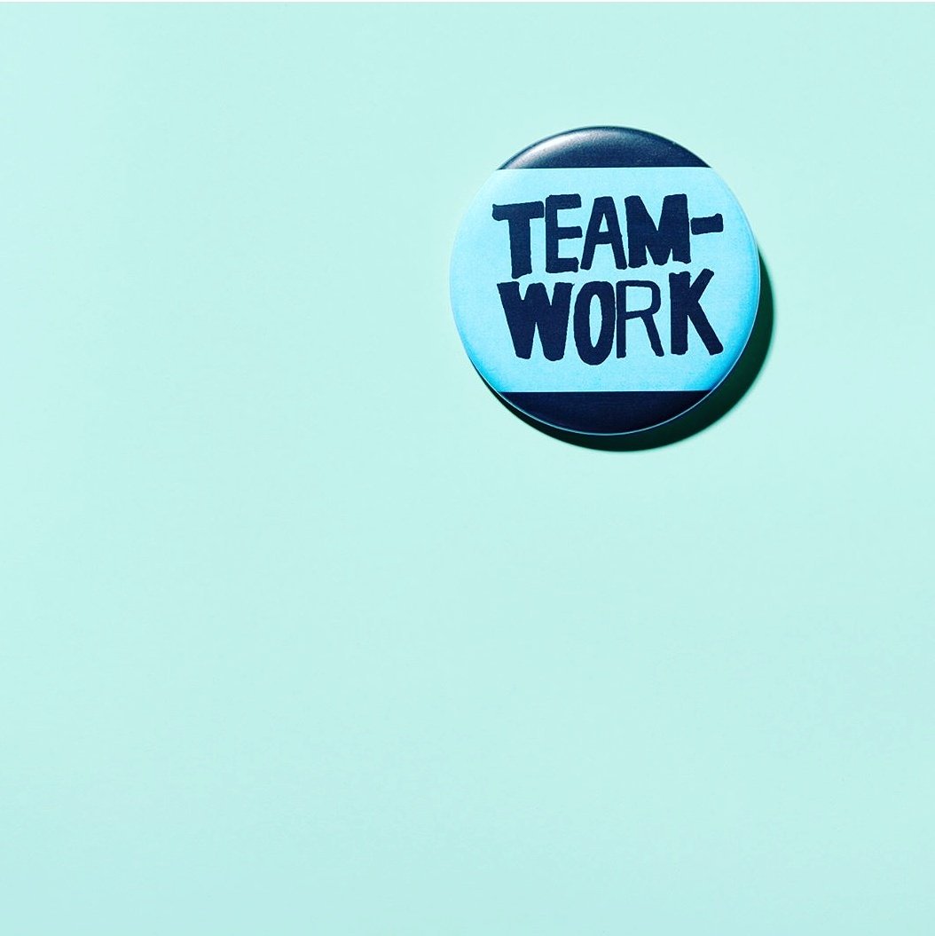 BabiaSolutions's tweet photo. Ante todo y para todo 🥁 #weare #teamwork #takethewave 
📸: @Entrepreneur https://t.co/gDUXa6Tra3