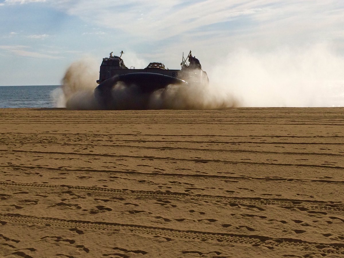 LauraCasotv's tweet photo. The Landing Craft Air Cushion has arrived at the oceanfront. Now... this is cool. Wait until you see video at 6 @WAVY_News. #USOWarriorWeek https://t.co/l0GHibzSF8