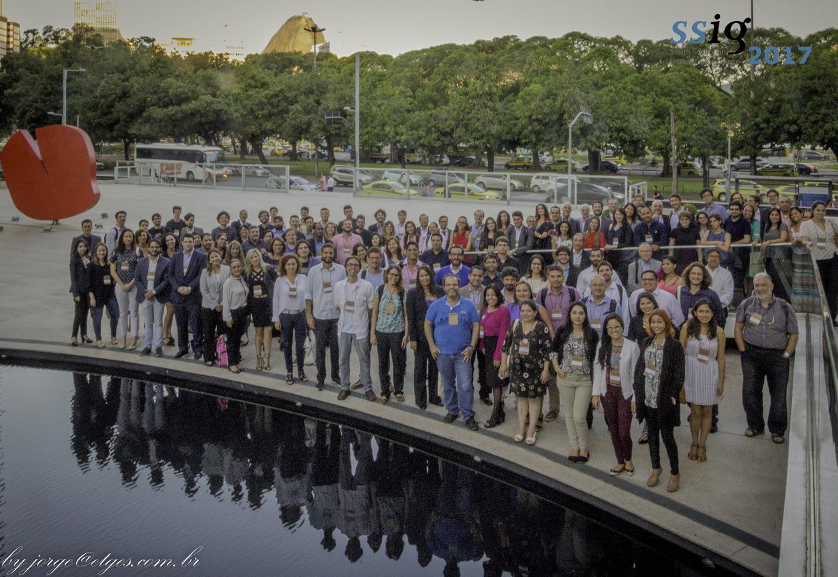 SebaThuer's tweet photo. Los desafíos de la gobernanza de Internet: Segunda parte con los temas de #SSIG2017 https://t.co/FaeC3ec7ee cc @olgacavalli @adriancarballo https://t.co/uxD5I3vgei