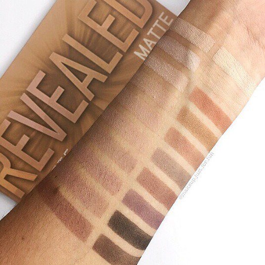 CoastalScents's tweet photo. NEW BLOG POST all about YOU featuring customer images to inspire your makeup looks! 💗 https://t.co/7A3dgseVPR #CoastalScents #RevealedMatte https://t.co/eiGV9w1CfG