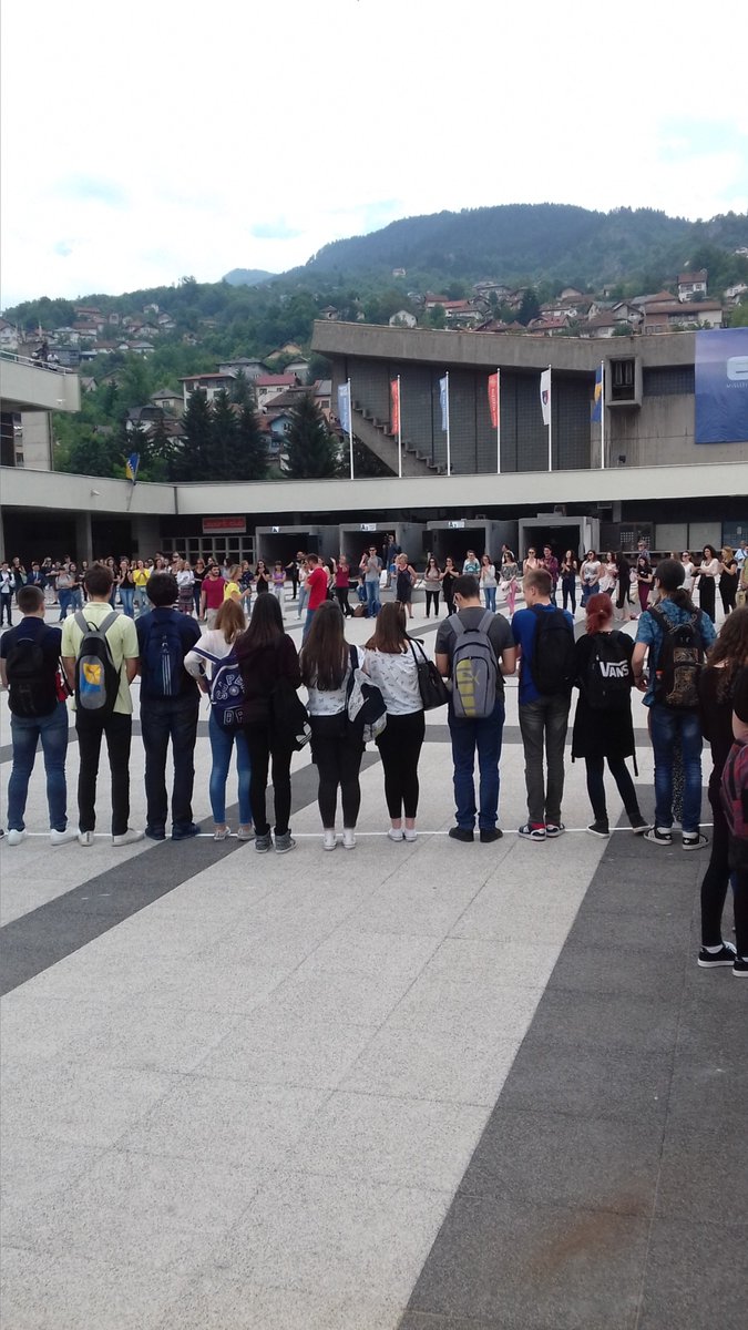 Italy in Bosnia and Herzegovina tweet media