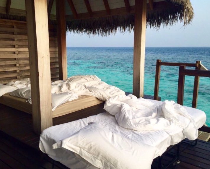 idoha_ka's tweet photo. i need to be there with my favourite person😍 https://t.co/zdgnJXt99H