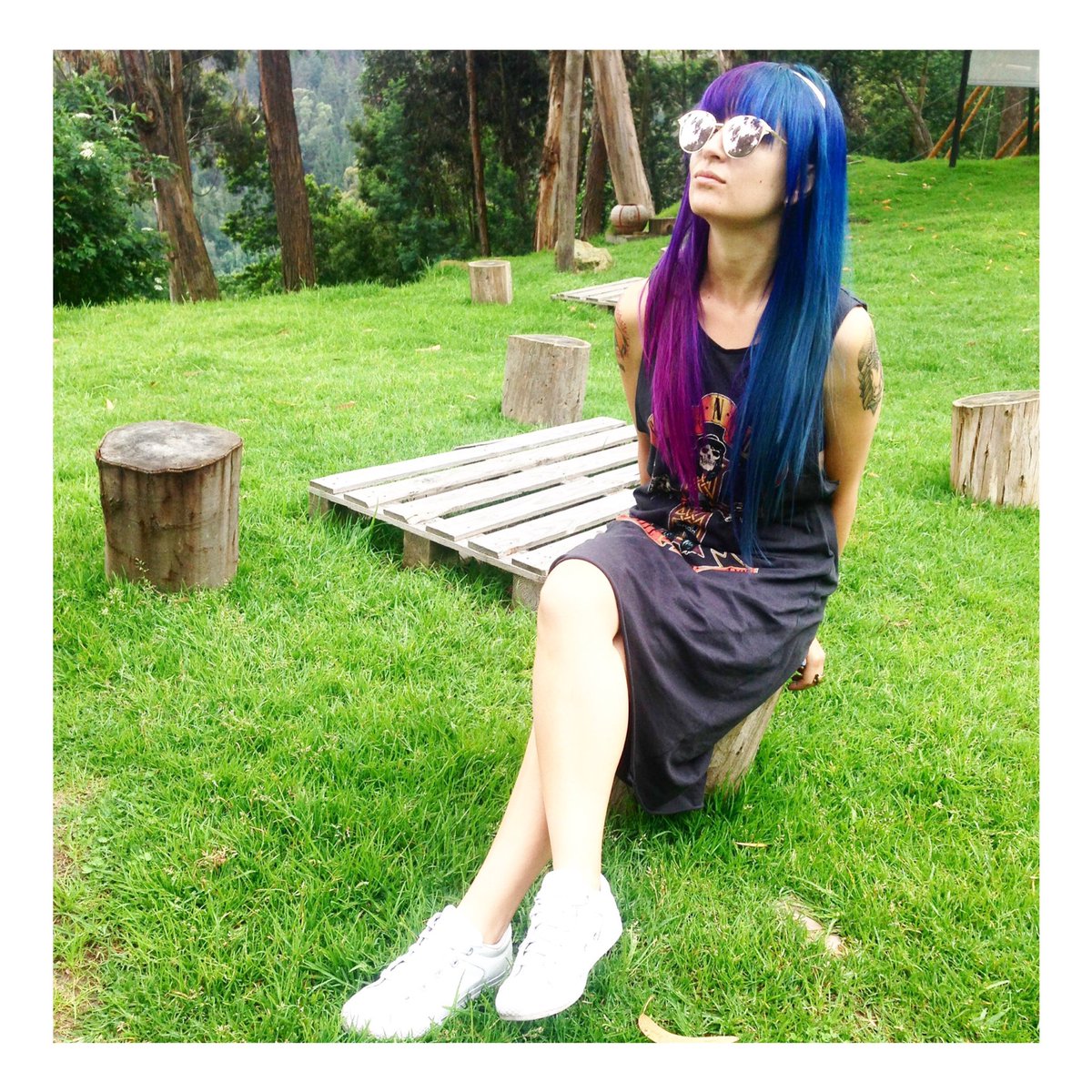 juannabananna's tweet photo. Un día para mi gracias a @cromanticstore #kinessences https://t.co/ZzOXYGOQCf