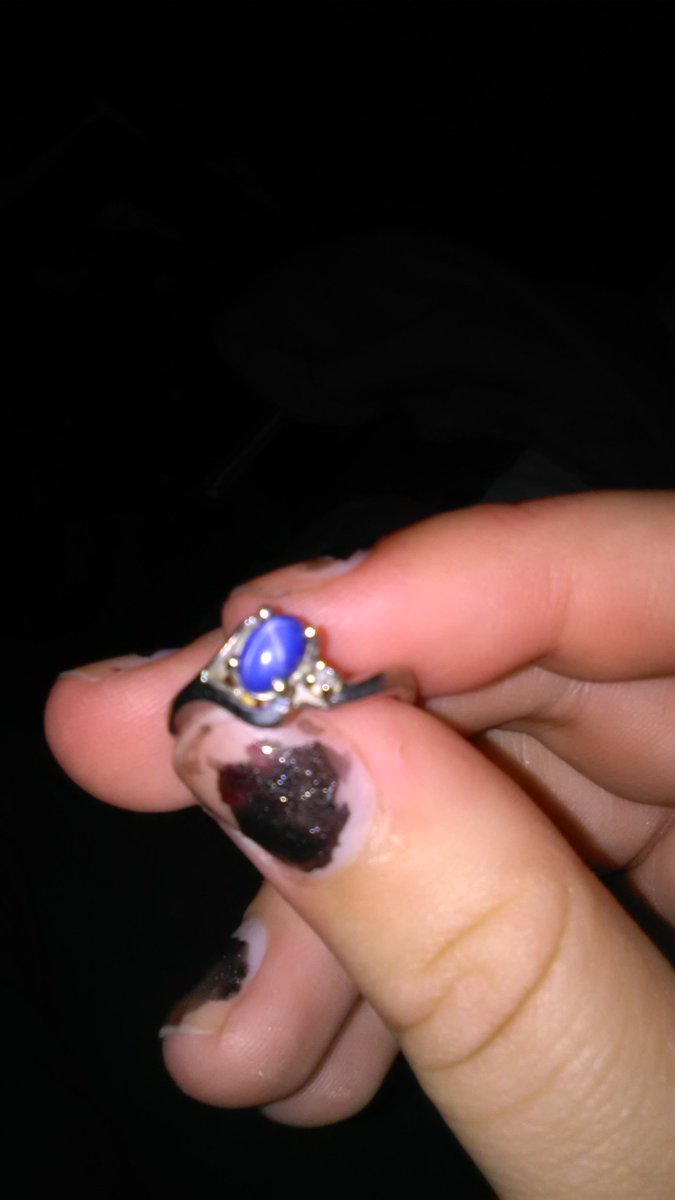 Destiny03277330's tweet photo. @binkieprincess I got my engagement ring last night. We are getting me a better one later but lastnight he got down on one knee and had this https://t.co/mO8E1rKHZZ