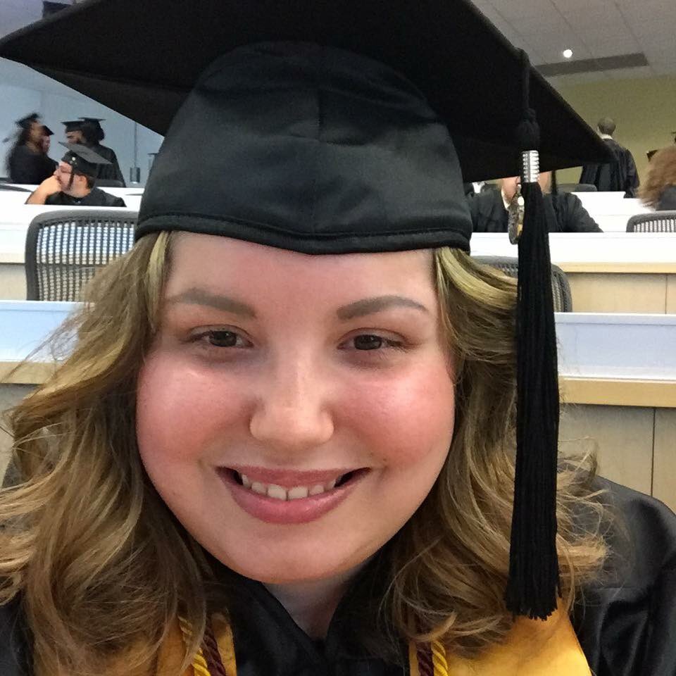 So proud of my #fullsailgrad daughter <a href="/Graceawtrey/">Grace Awtrey</a>