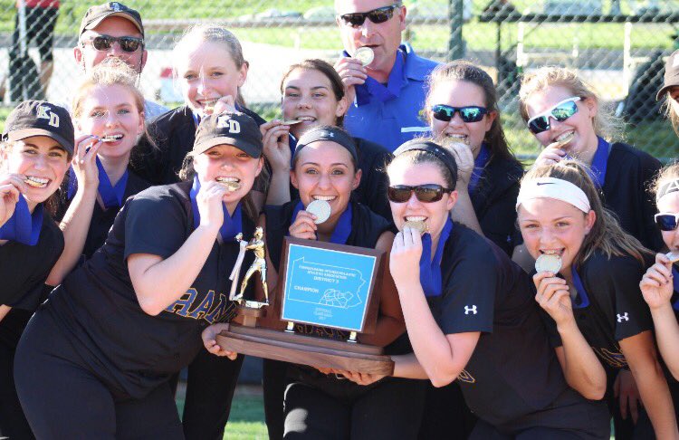 KD Softball tweet media