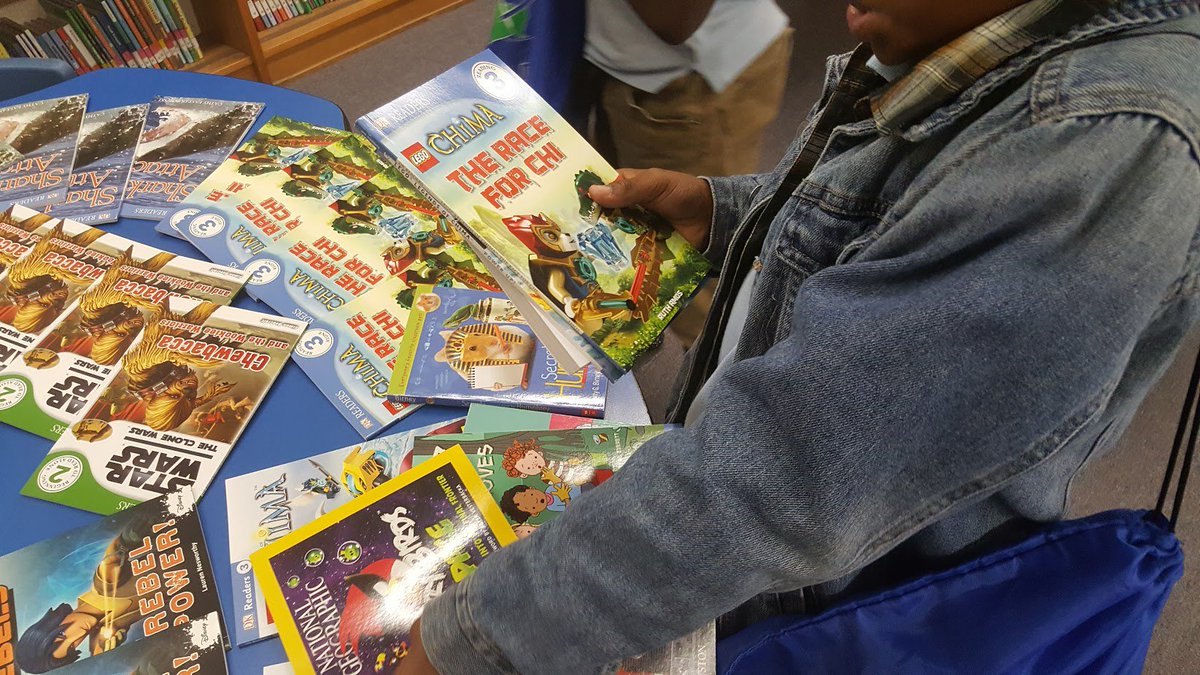 DE_RyanMosier's tweet photo. The great kids at #LowerLeeElementary will #ReadForSuccess this summer with help from @RIFWEB and @DukeEnergy! https://t.co/kuKK1fW3jU