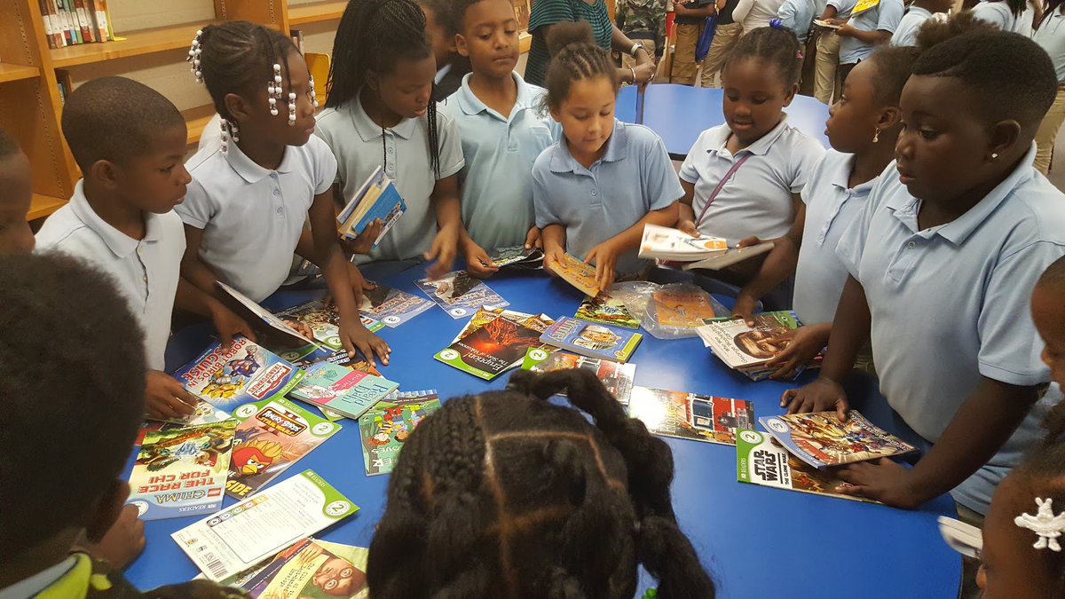 DE_RyanMosier's tweet photo. The great kids at #LowerLeeElementary will #ReadForSuccess this summer with help from @RIFWEB and @DukeEnergy! https://t.co/kuKK1fW3jU