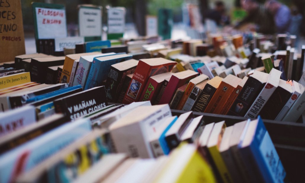 BookRiot's tweet photo. Hayao Miyazaki's 50 Favorite Children's Books, and more in this week's List List, sponsored by @LaurenKDenton: https://t.co/sA37fH1kgy https://t.co/Ob1phnftNN