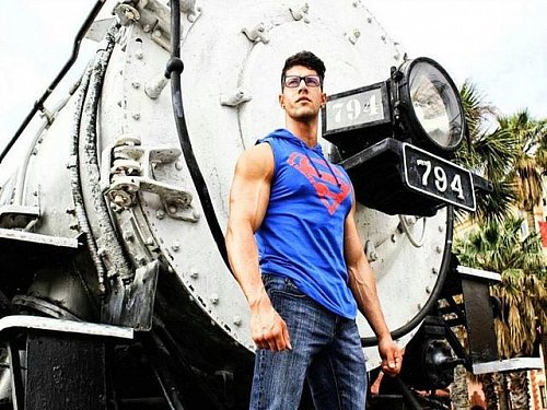 #Gay #MuscleCam Santiago De La Cruz Live! Now at https://t.co/zDbZsDyOz5! https://t.co/1d6MTN5svK