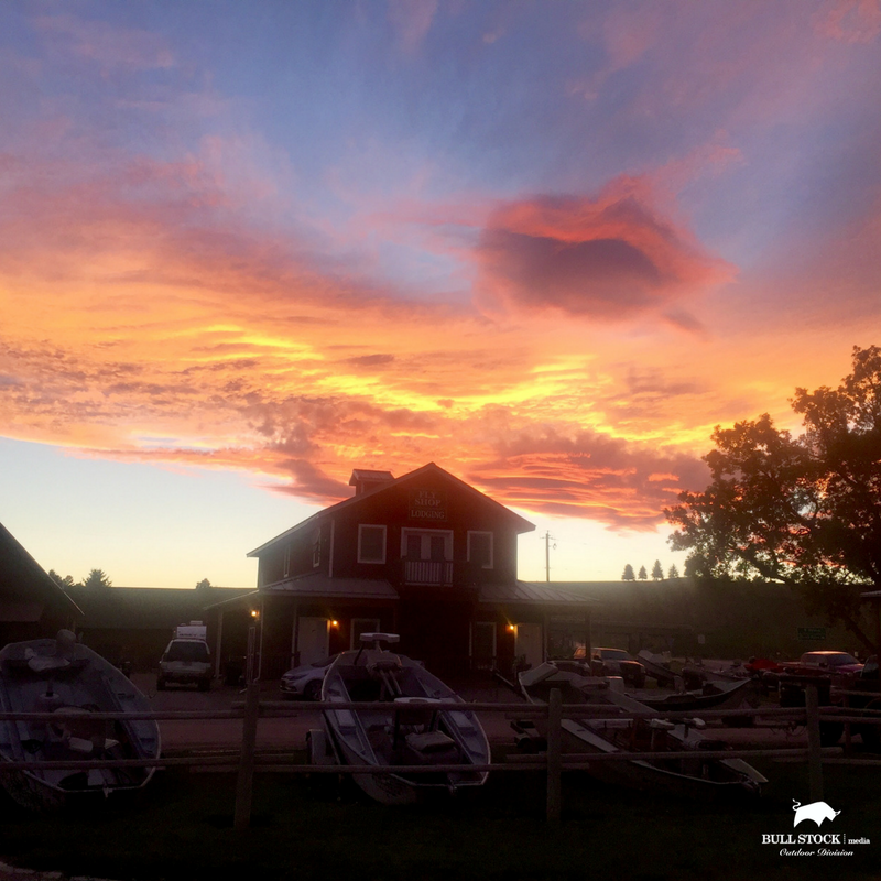 BullStockMedia's tweet photo. Happy Friday! How about this view in good old Montana?!
#WhatGetsYouOutdoors #TheRiverIsCalling #GoneFishing #MontanaMoment #FreshTracks2017 https://t.co/jzPnBLDUWe