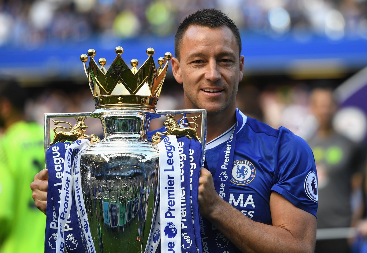 After two decades, it's almost too many to count for John Terry 🙌👏

#PL 🏆🏆🏆🏆🏆
FA Cup 🏆🏆🏆🏆🏆
League Cup 🏆🏆🏆
Champions League 🏆
Europa League 🏆