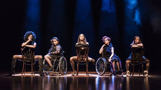 Don't miss #11MillionReasons exhibition this weekend <a href="/TeatarItd/">Teatar &TD</a> as part of Zg Dance Week Festival bit.ly/2rNiEkR <a href="/PeopleDancingUK/">People Dancing</a>