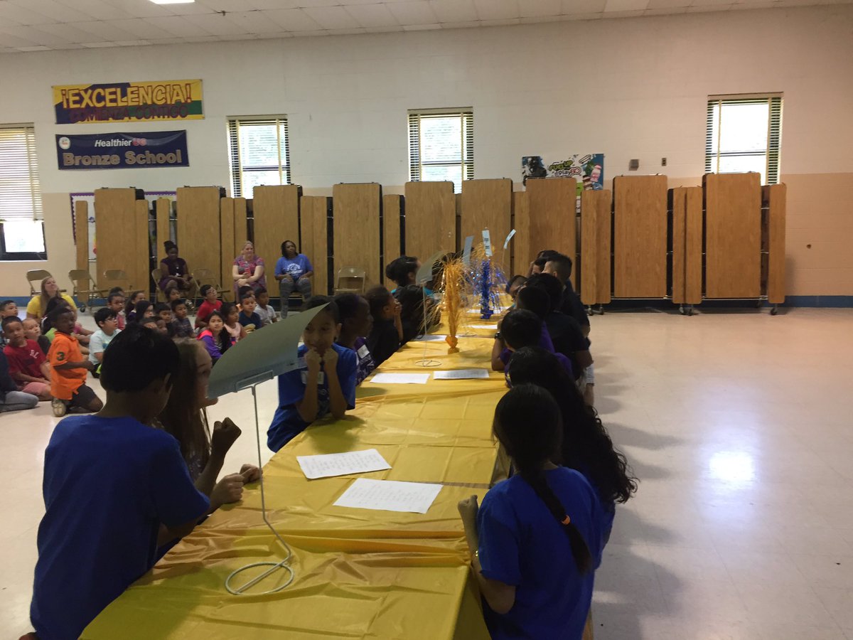 onlylwoods's tweet photo. Battle of the Books!! https://t.co/bRK9OWhB5f