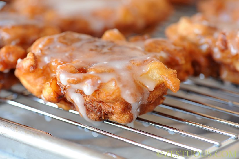 Zestuous's tweet image. Celebrating #NationalDonutDay with bacon apple fritters zestuous.com/2014/06/bacon-…