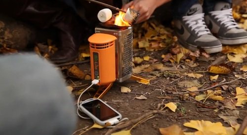 cbcfreshair's tweet photo. THIS WEEKEND: a chat with @jameyordolis and what tech you actually *should* use while camping or at the cottage. https://t.co/v8fNVFOQxn