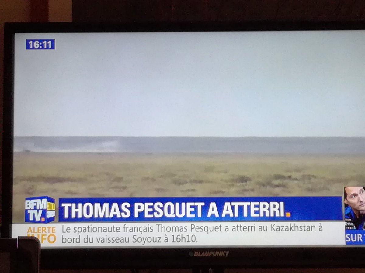 Malyss06's tweet image. Yeeees! #ThomasPesquet  #Atterrissage #MissionSpatiale