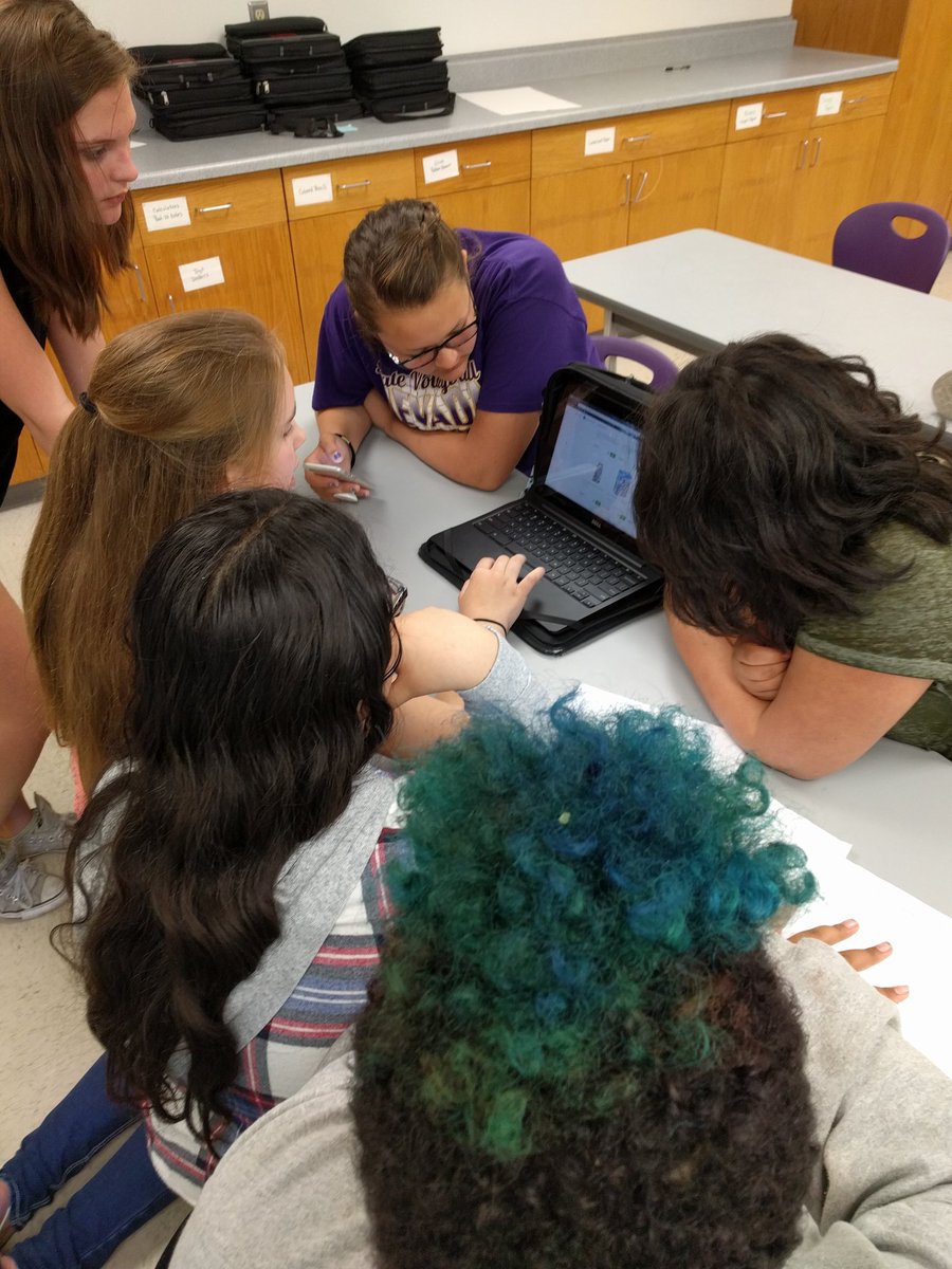 BortonScience's tweet photo. The NMS Snack Shack are working hard! Follow them on  @nms_snackshack for updates on their offerings! #NevadaCubPride https://t.co/5e8SCTtfh3