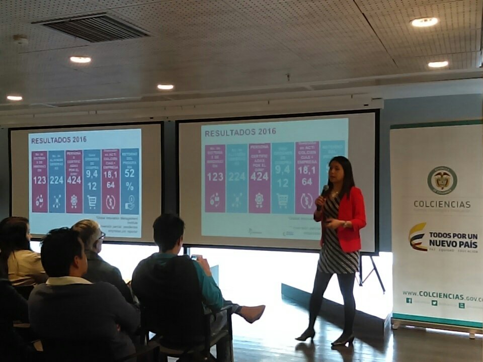 ConnectBogota's tweet photo. "Trabajamos para que los firmantes de Pacto por la Innovación creen conexiones de valor". Alicia Garavito #YoInnpacto https://t.co/weZWyac5lG