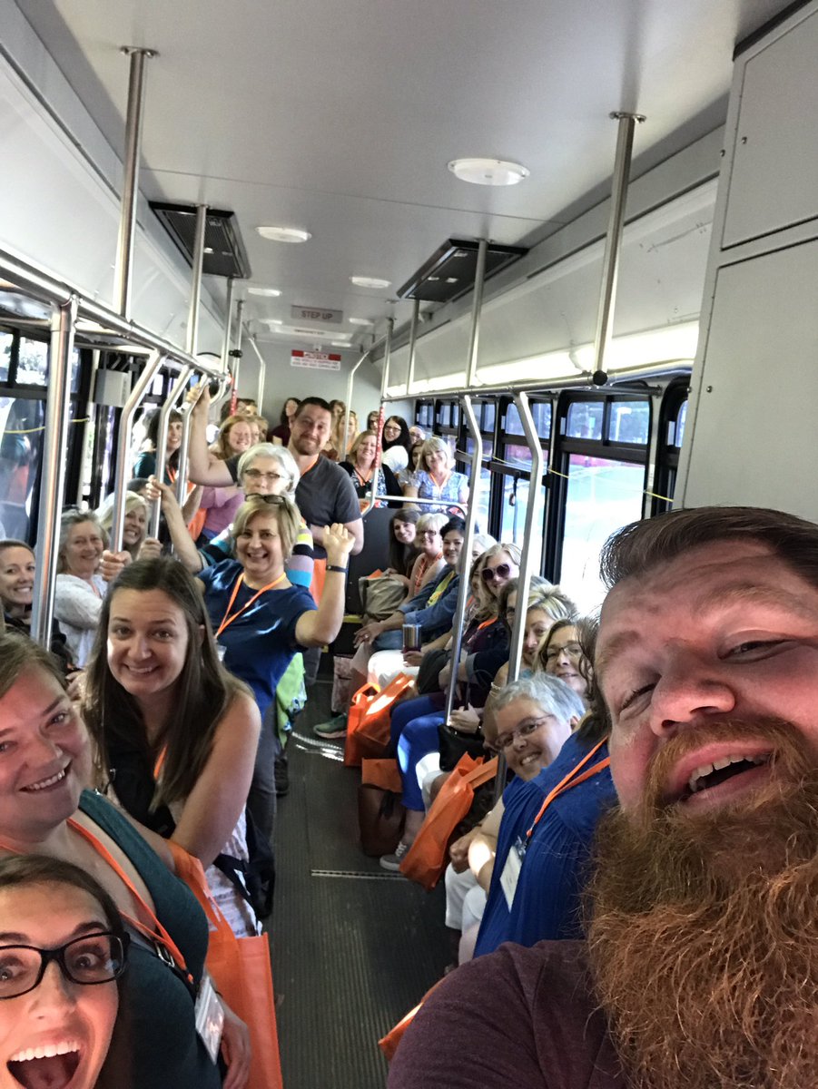TheELCTravis's tweet photo. #ELIKnoxville   Orange tour is the best! https://t.co/AkD9LsAN8T