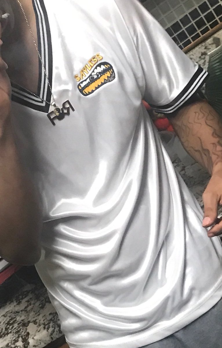 SaylessApparel's tweet photo. SAYLESS JERSEYS OTW 🤐🔥 https://t.co/myPmM8wPrB