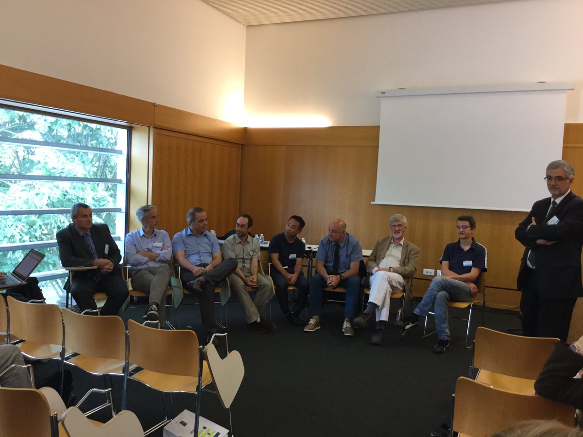JMMottu's tweet photo. Panel Session to conclude the Smart Factory symposium during #JSUN2017, companies want to work more with @LaboLS2N https://t.co/WgWEDTx16n