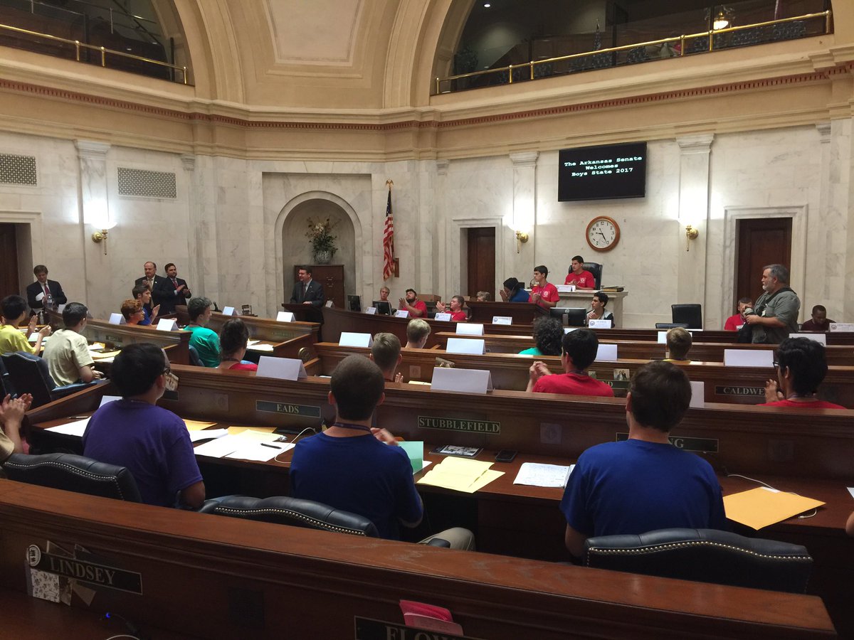 ARBoysState's tweet photo. Live from around the Capitol this morning! Delegates are taking office and passing legislation. #ARBS2017 https://t.co/HWEbLCiZZC