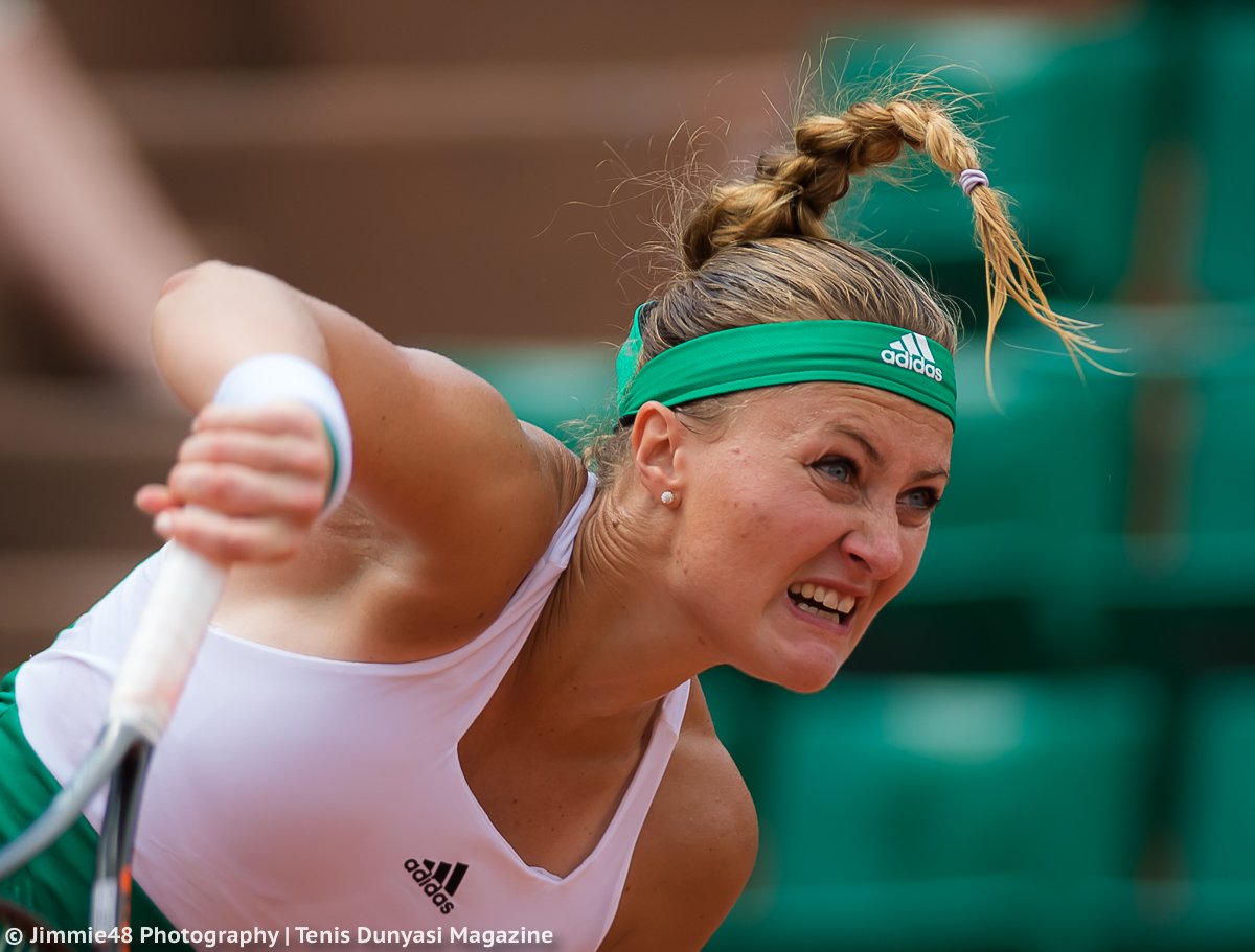 KRISTINA MLADENOVIC - Página 21 DBUxF52XgAAvPql