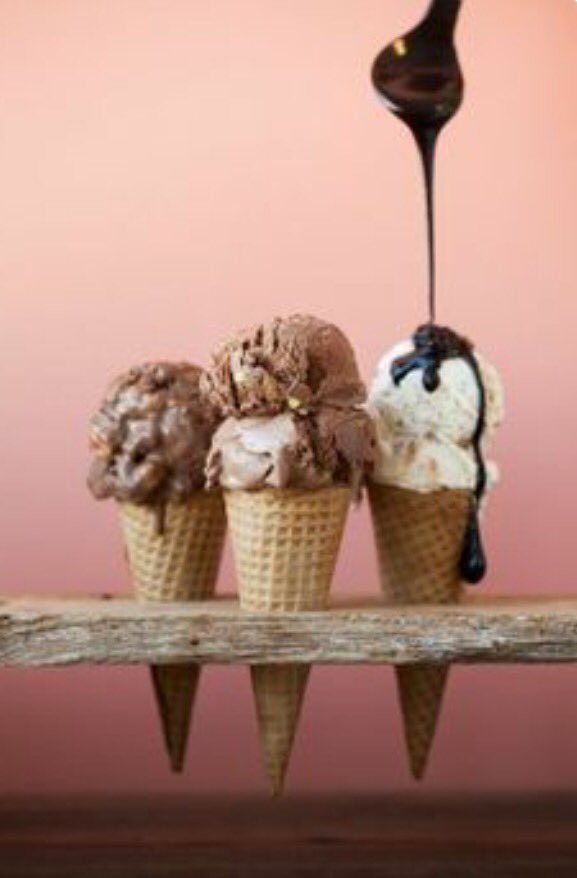 nipotiinaffitto's tweet image. Per tutti gli amanti del #gelato, questo #weekend a #Milano in Piazza Castello torna il @gelato_festival! #GelatoFestival #nipotiinaffitto