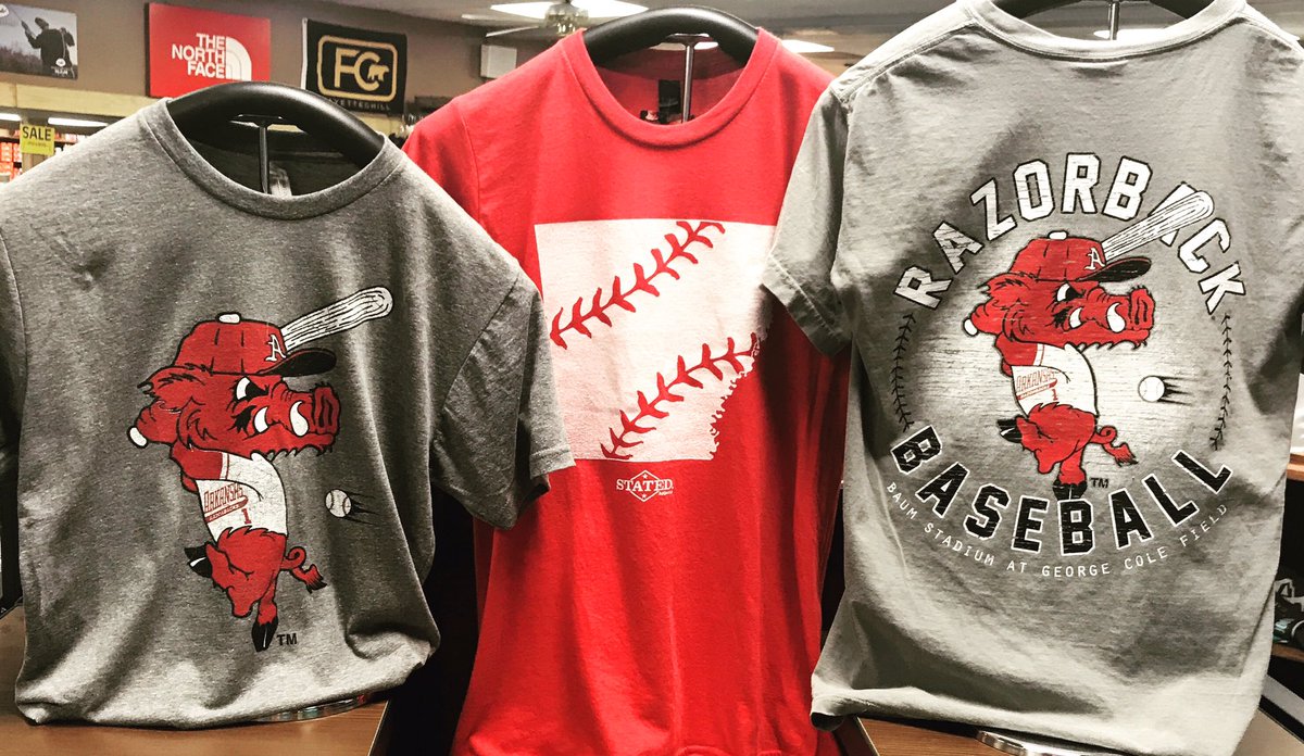wilkinsonsmall's tweet photo. Go Hogs! ⚾️ https://t.co/kvHjiWkO0Q