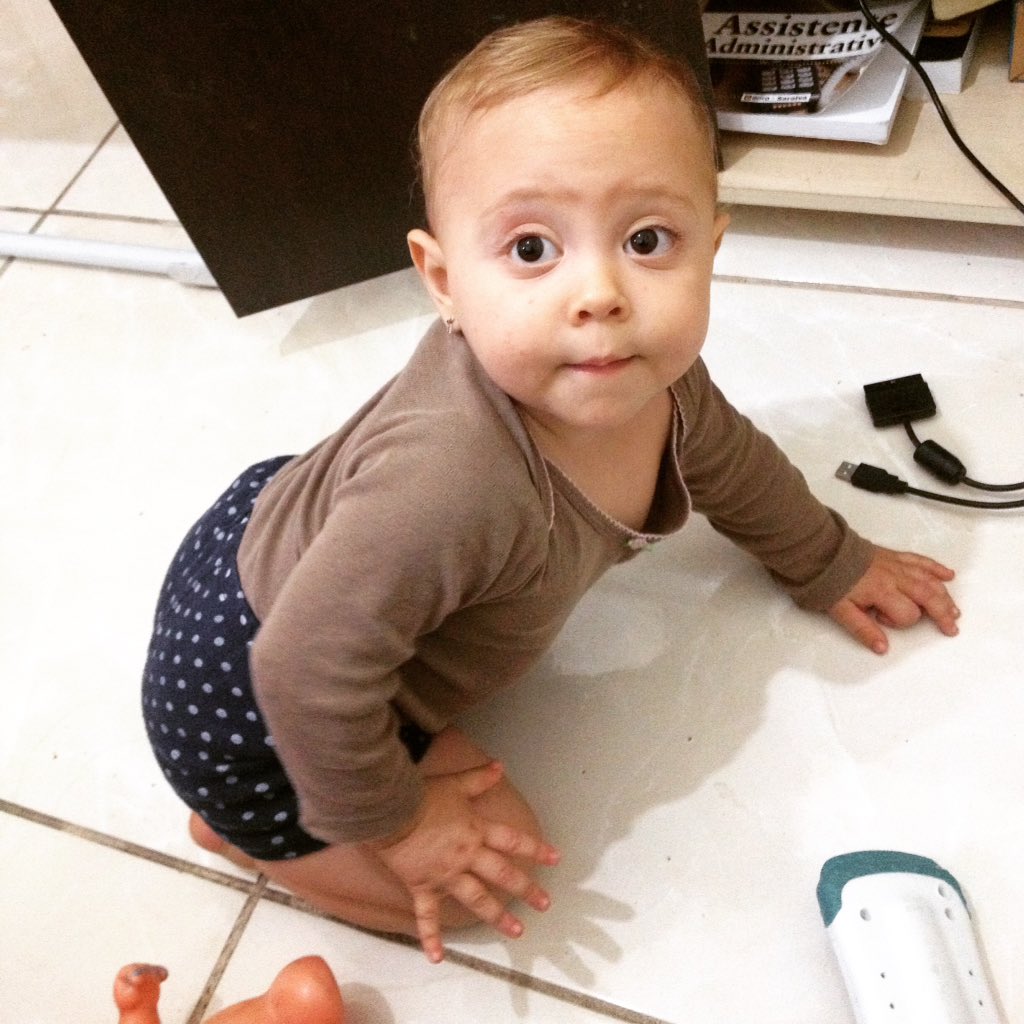 lan4nascimento's tweet photo. Mais linda não tem! #chameguinho #primaama #primababa 💜💜💜💜 https://t.co/QP9zu3CO8S