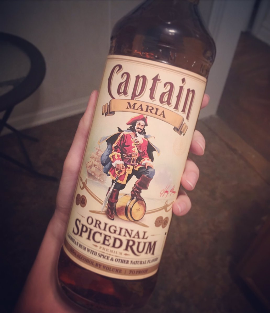 mariacmarino's tweet photo. Thanks for this @JimSias! See you at #FalCon2017! #CaptainMaria https://t.co/J6dx2wHXtK
