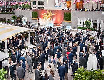 The 6th annual Leveraged Finance Fights Melanoma event raised $1.8 million &amp; had over 1,000 people in attendance! ow.ly/WXK830cgC4Y
