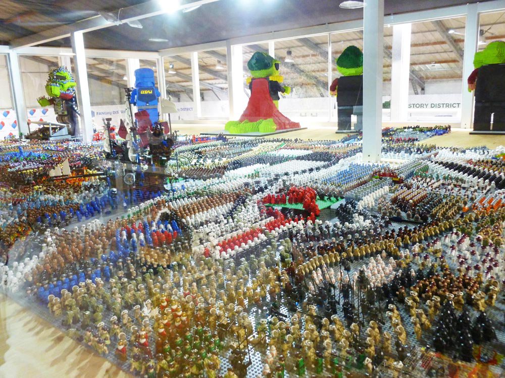 BrickLink tweet media