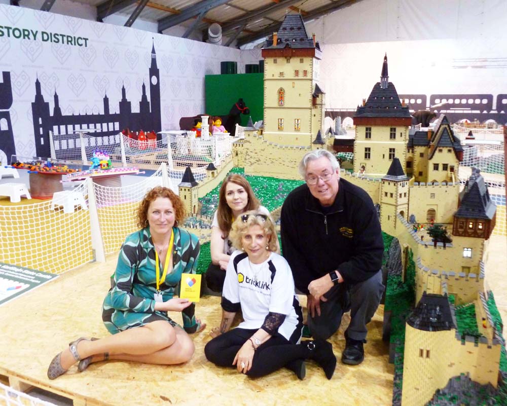 BrickLink tweet media