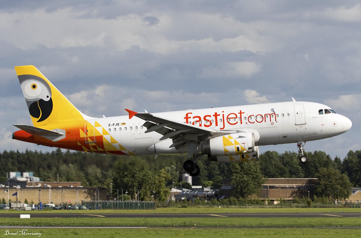 birrlad's tweet photo. Fastjet Zimbabwe A319 Shannon #aviation #airbus #FastjetZimbabwe #shannonairport @ShannonAirport @A319fanpage https://t.co/ew0dViifF9