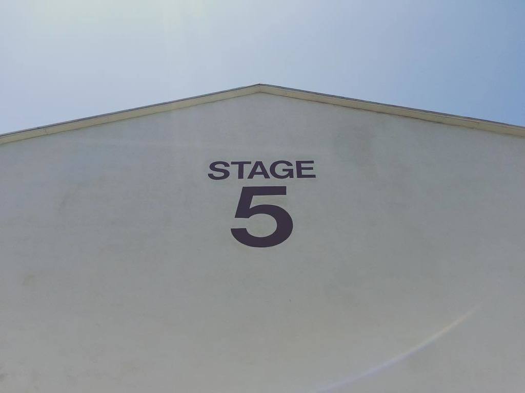 douglasbmiller's tweet photo. Stage 5
#sonyfs7 #sonyfs5 #sonya7sii #director #cinematography #ineedcoffee #editorial #cinegear #fixmycamera https://t.co/rZz9ImmApI https://t.co/RtAknmo1wa
