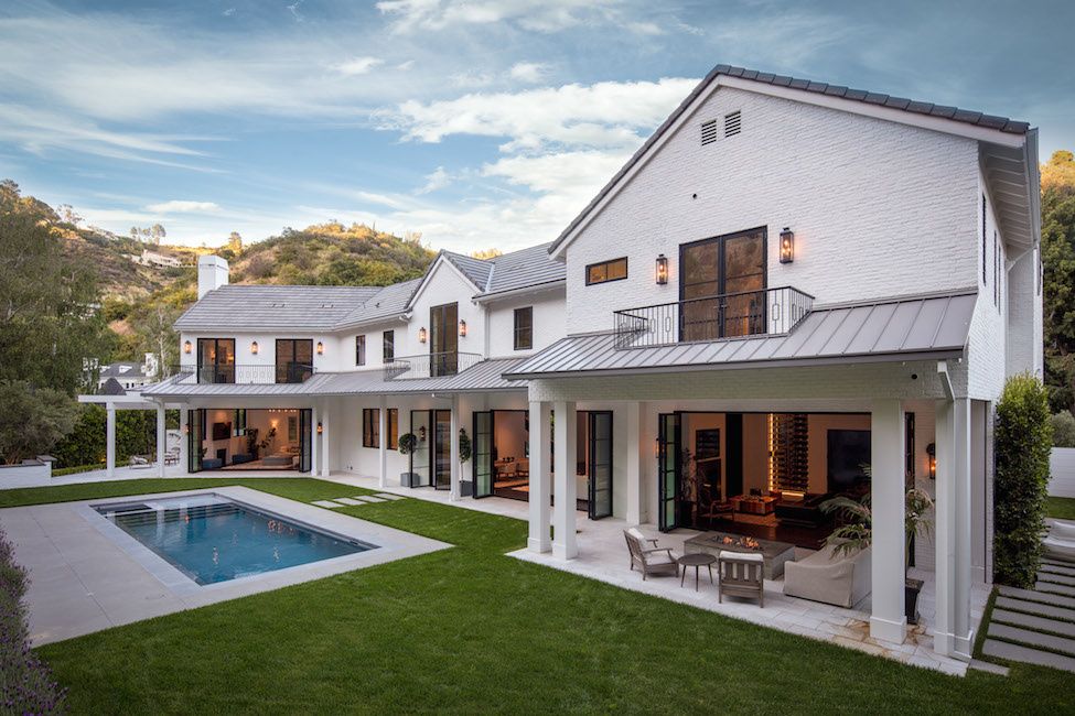 1281 STONE CANYON ROAD
An Ultra-Modern Farmhouse nestled in the heart of Bel Air
Offered: $13,300,000
<a href="/HiltonHyland/">Hilton & Hyland</a>