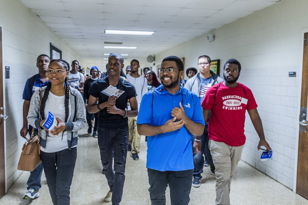 GSU_Perimeter's tweet photo. Today we welcomed 40 @StateFarm Scholars to the #DecaturCampus for orientation! #PerimeterCollege #GeorgiaState #TheStateWay #GSU https://t.co/lxTTyYZRM5