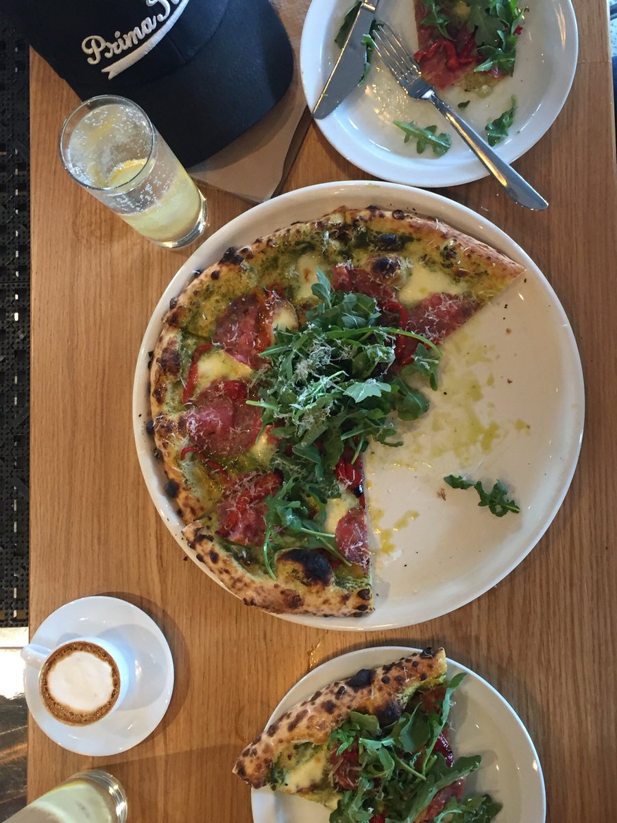 PrimaStrada's tweet image. Basil pesto, fior di latte, asiago, genoa salami. Order the feature! Raising funds for @Island_Savings #fullcupboard #simplegenerosity #yyj