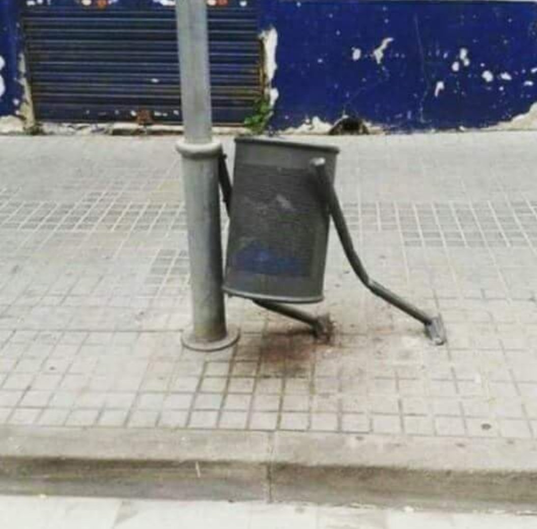 noabraspaz's tweet image. Farola te giero muxo tía, eres mi mejor amiga. Egke tía, tu siempre estás ahí, a mi lao. Recuerdame mañana que no vuelva a beber.