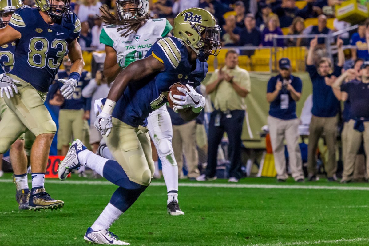 Pitt_FB's tweet photo. Enjoy some positive Ffriday vibes...
Courtesy of Maurice Ffrench 😎 #H2P https://t.co/0BBWKP6BBa