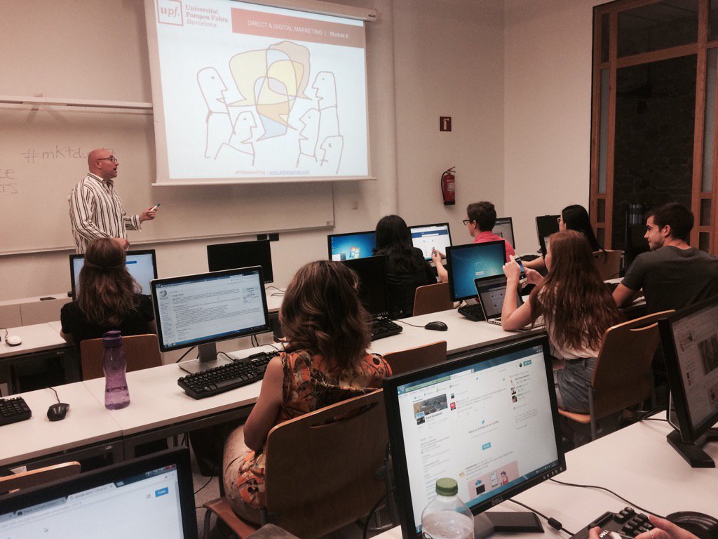 juditsn96's tweet image. Lerning how to use #googlealerts in #mktdupf17 !!!